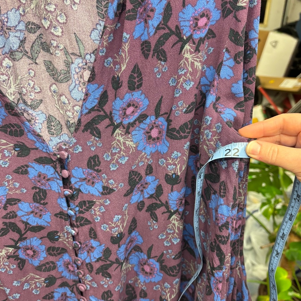 Magic Mystery Split Neck Button Down Tunic In Win… - image 8